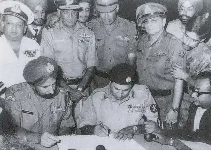 16 December: Vijay Diwas 2022 and its Significance