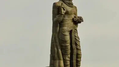 Thiruvalluvar