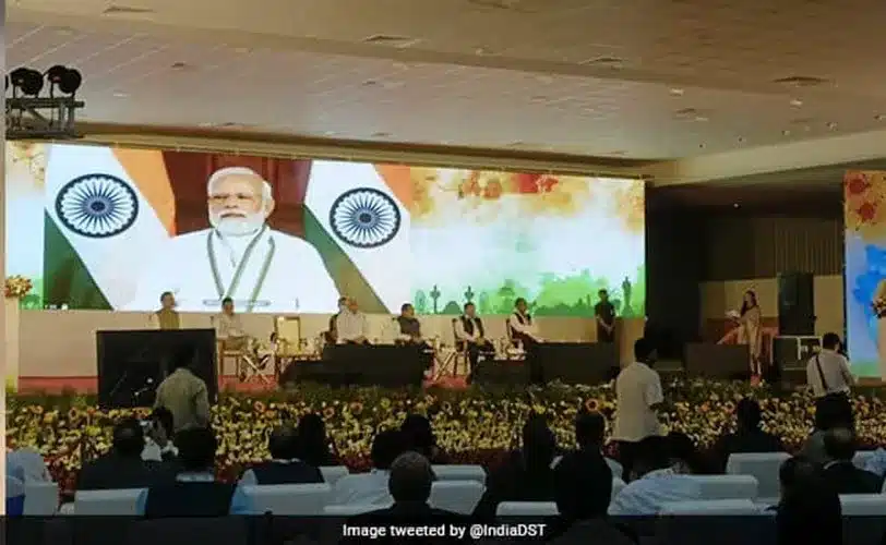 PM inaugurates ‘Centre-State Science Conclave’ in Ahmedabad