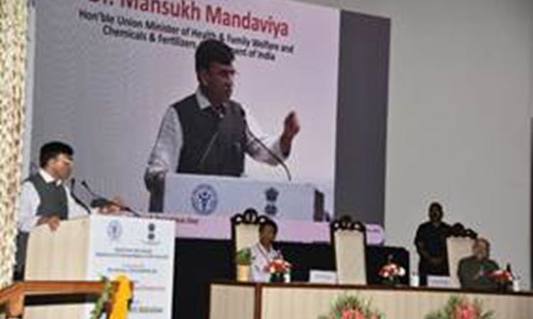 Dr Mansukh Mandaviya addresses National Voluntary Blood Donation Day 
