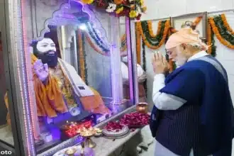 PM pays tributes to Sant Ravidas on his Jayanti