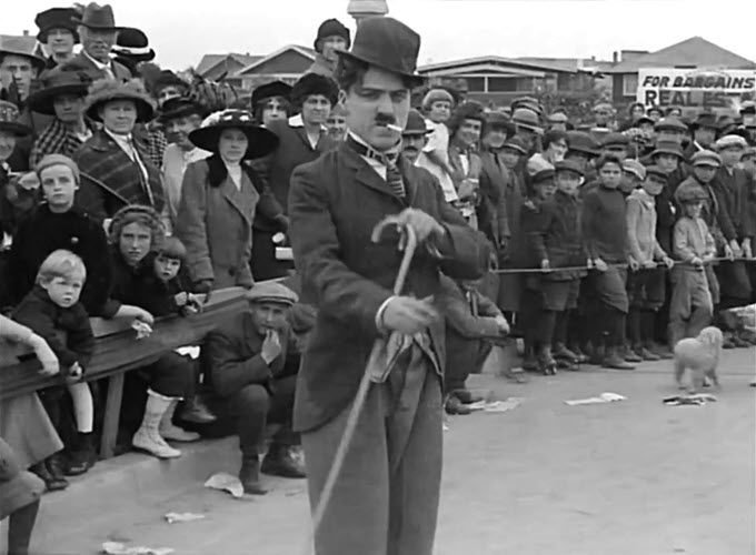 25 December: Tribute to Charlie Chaplin
