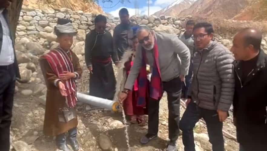 PM hails tap water reaching the border village Hemya