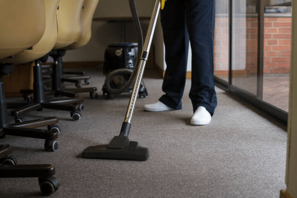 Benefits of Owning a Commercial Cleaning Franchise