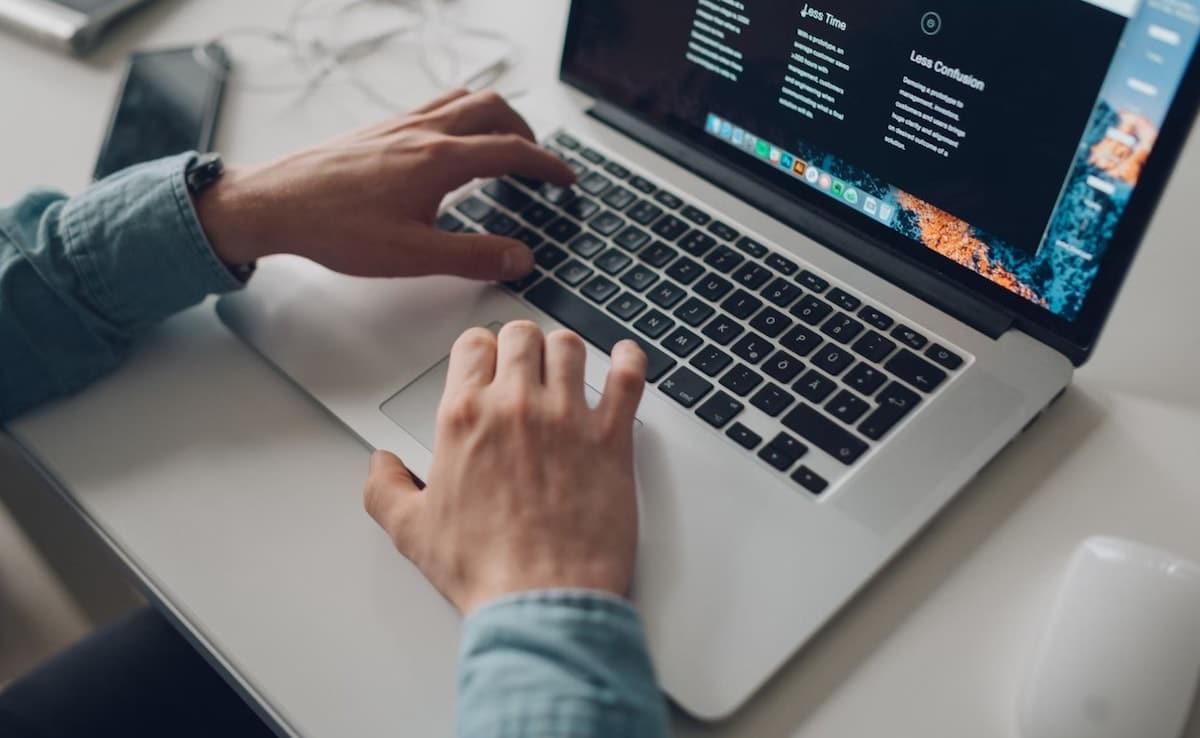 Indian Techies Weigh Pros and Cons of Relocating Abroad