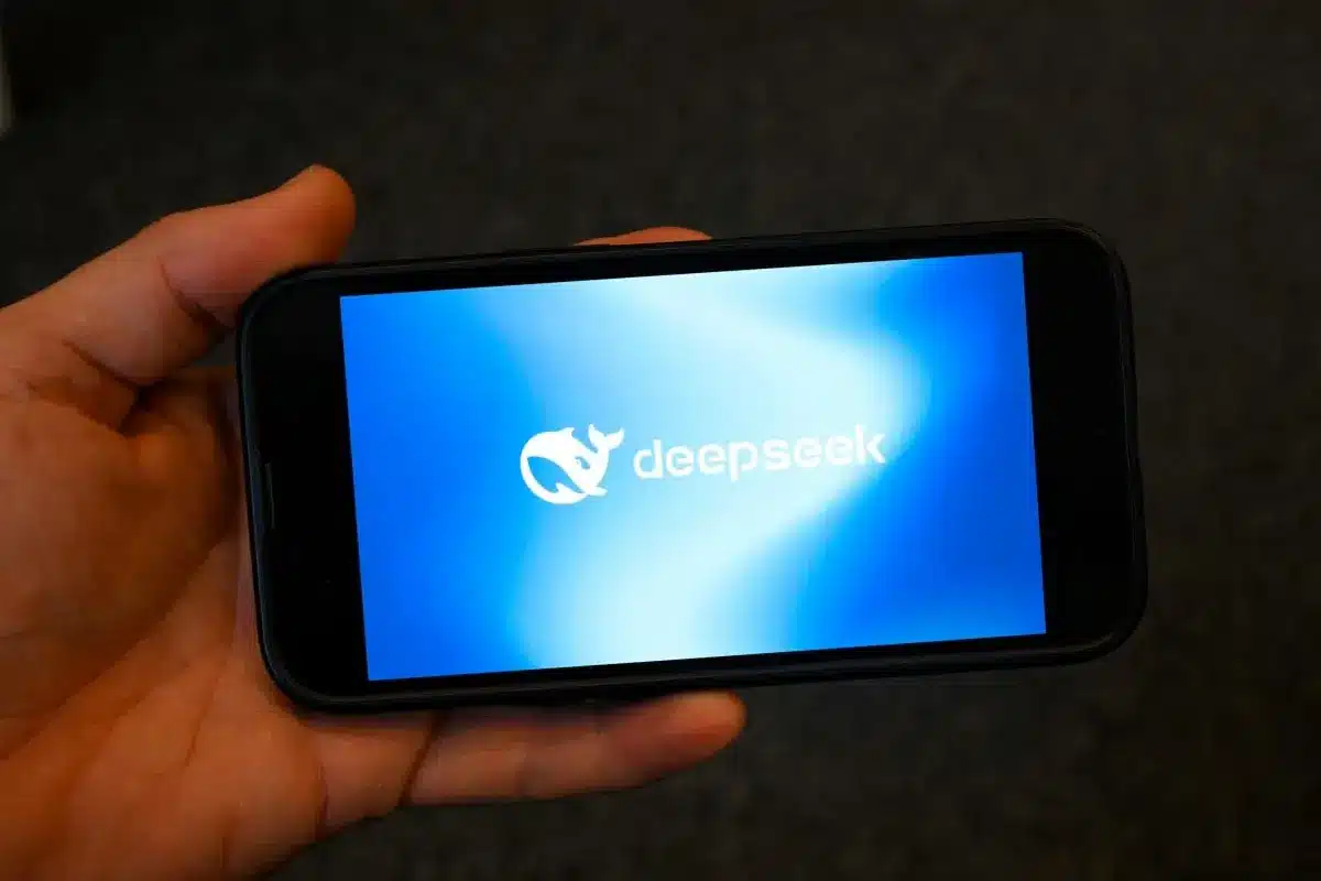 Italy Blocks DeepSeek Chatbot Over Privacy Concerns