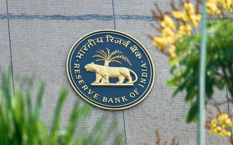 RBI Cuts Rates to Boost Economic Growth