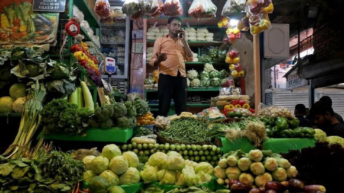 Retail Inflation Eases Amid Sluggish Industrial Growth