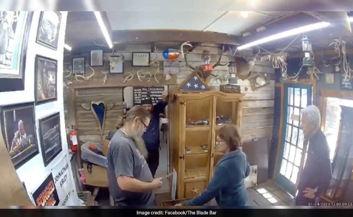 Texas Business Owner Rejects Nazi Knife Repairs