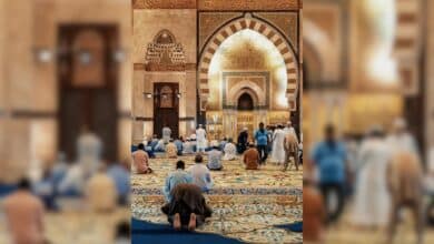 Muslims Prepare for Alvida Jummah Amid Ramadan's End