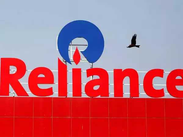 RIL Shares Drop 25% from Peak, Erasing Rs 5.4 Lakh Crore in Value