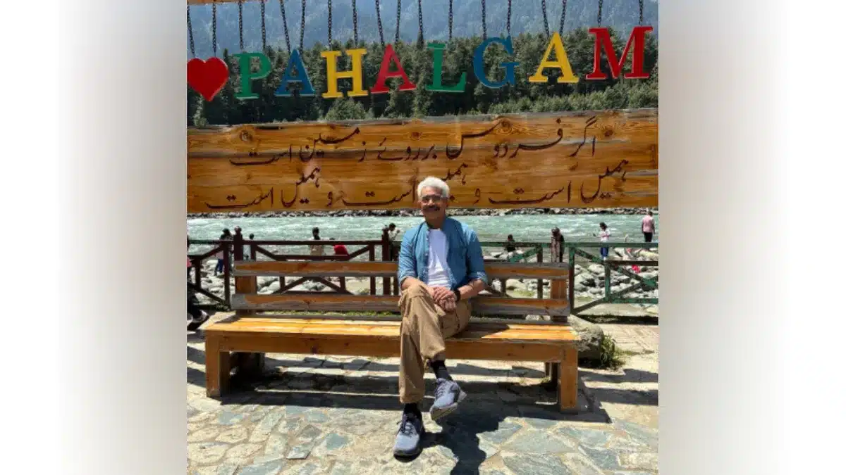 Atul Kulkarni Visits Pahalgam Post-Terror Attack, Calls for Unity