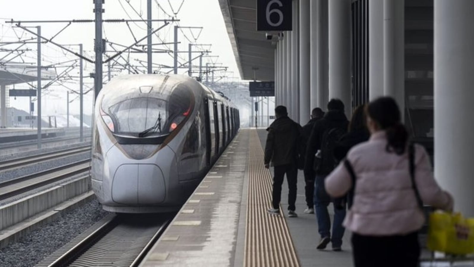 China's Silver Train Initiative Boosts Retiree Spending