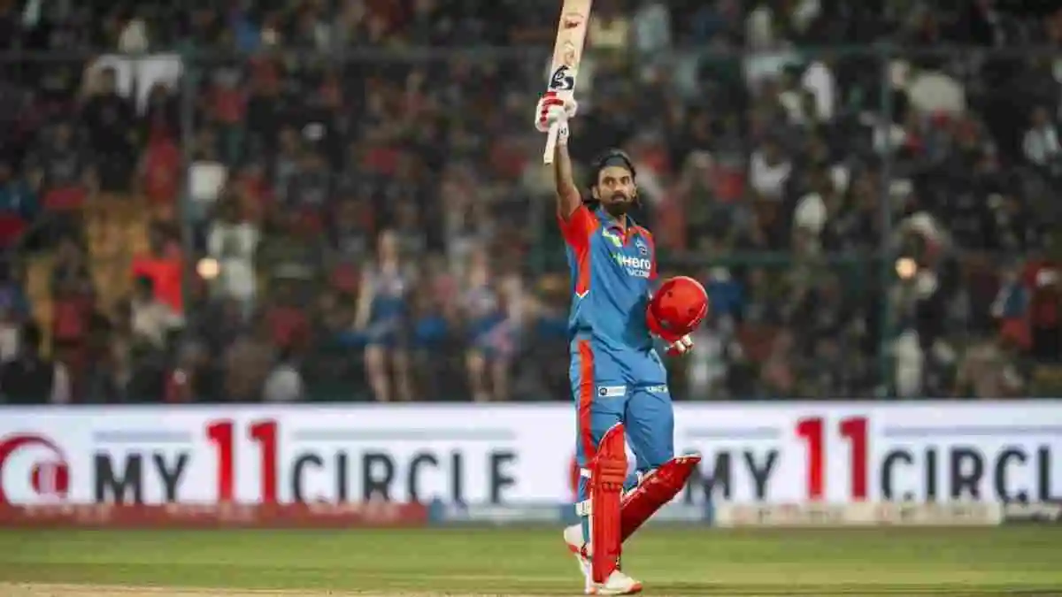 IPL 2025 Live Update: KL Rahul Takes Center Stage in LSG vs DC Showdown