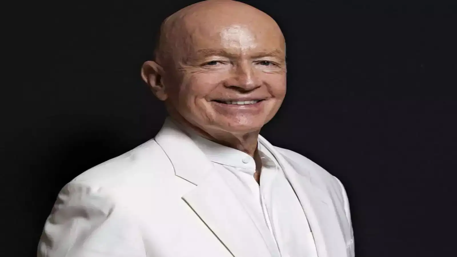 Mark Mobius: India Positioned Well While China Faces Significant Challenges