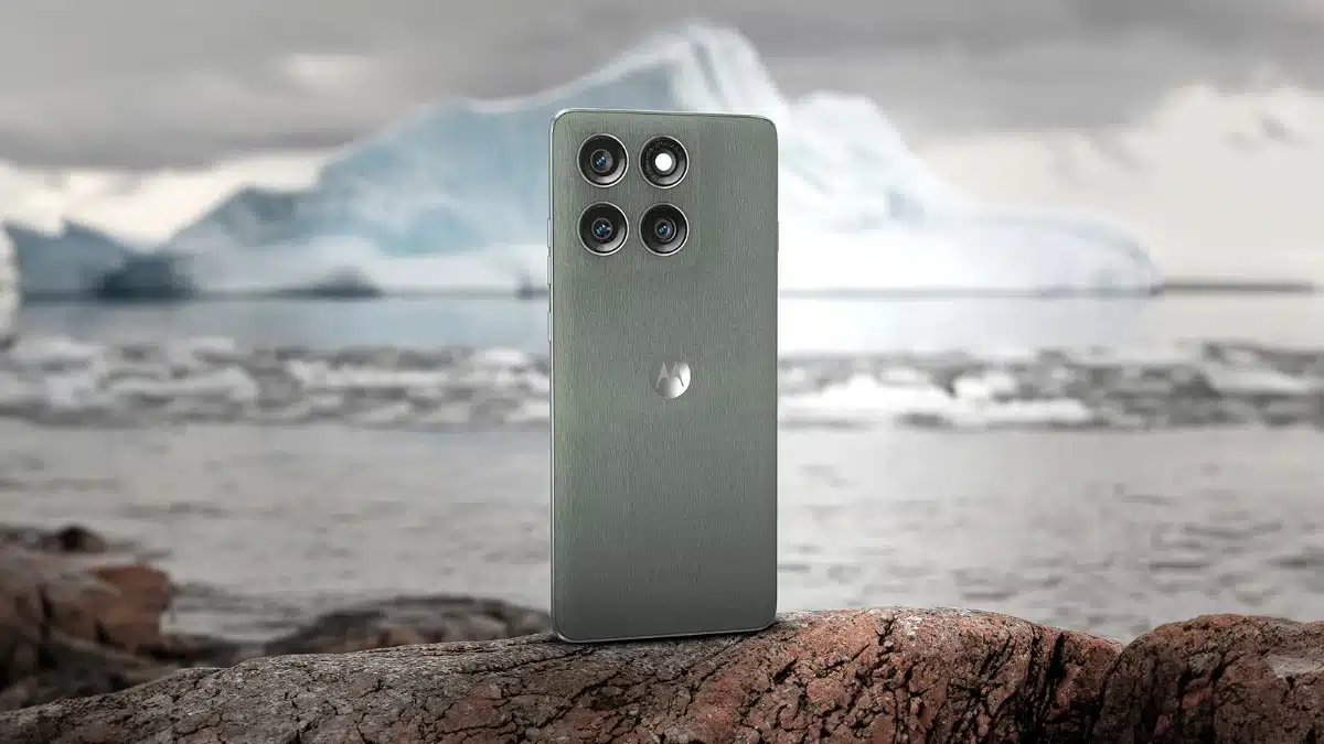 Motorola Edge 60 Pro and Edge 60 Launch with 1.5K pOLED Displays