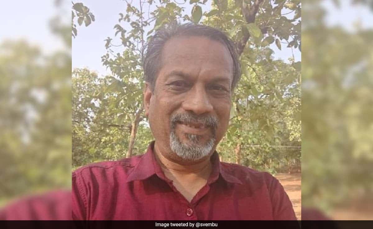 Zoho's Sridhar Vembu Weighs In: Is AI Gunning for Your Job?