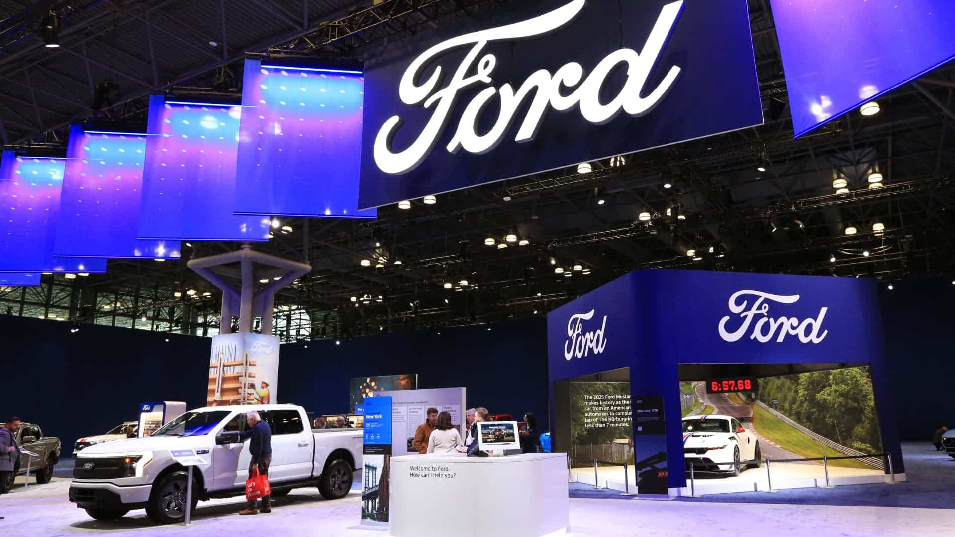 Ford Revises 2025 Forecast and Q1 Profits Amid Trump Tariff Impact