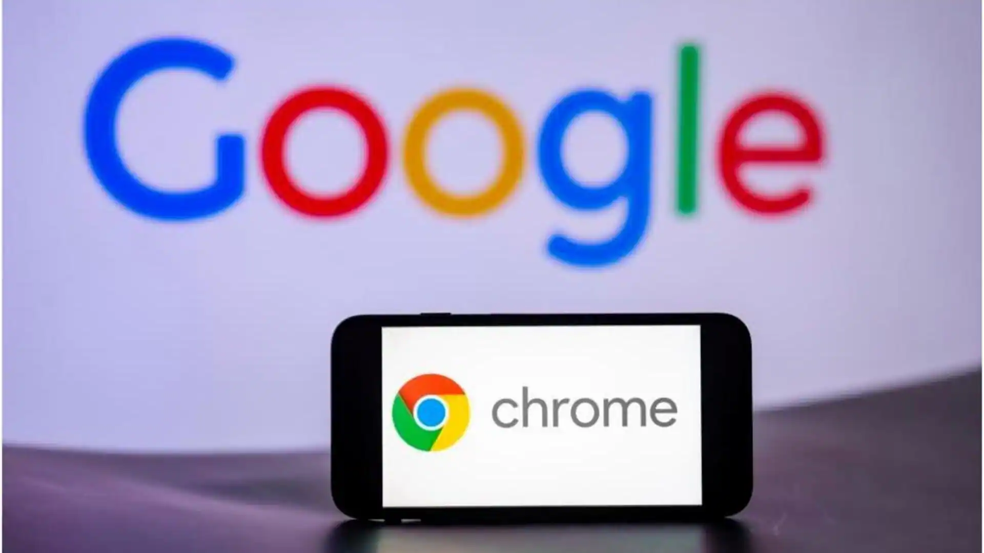 Google Unveils AI Strategies to Fight Online Scams