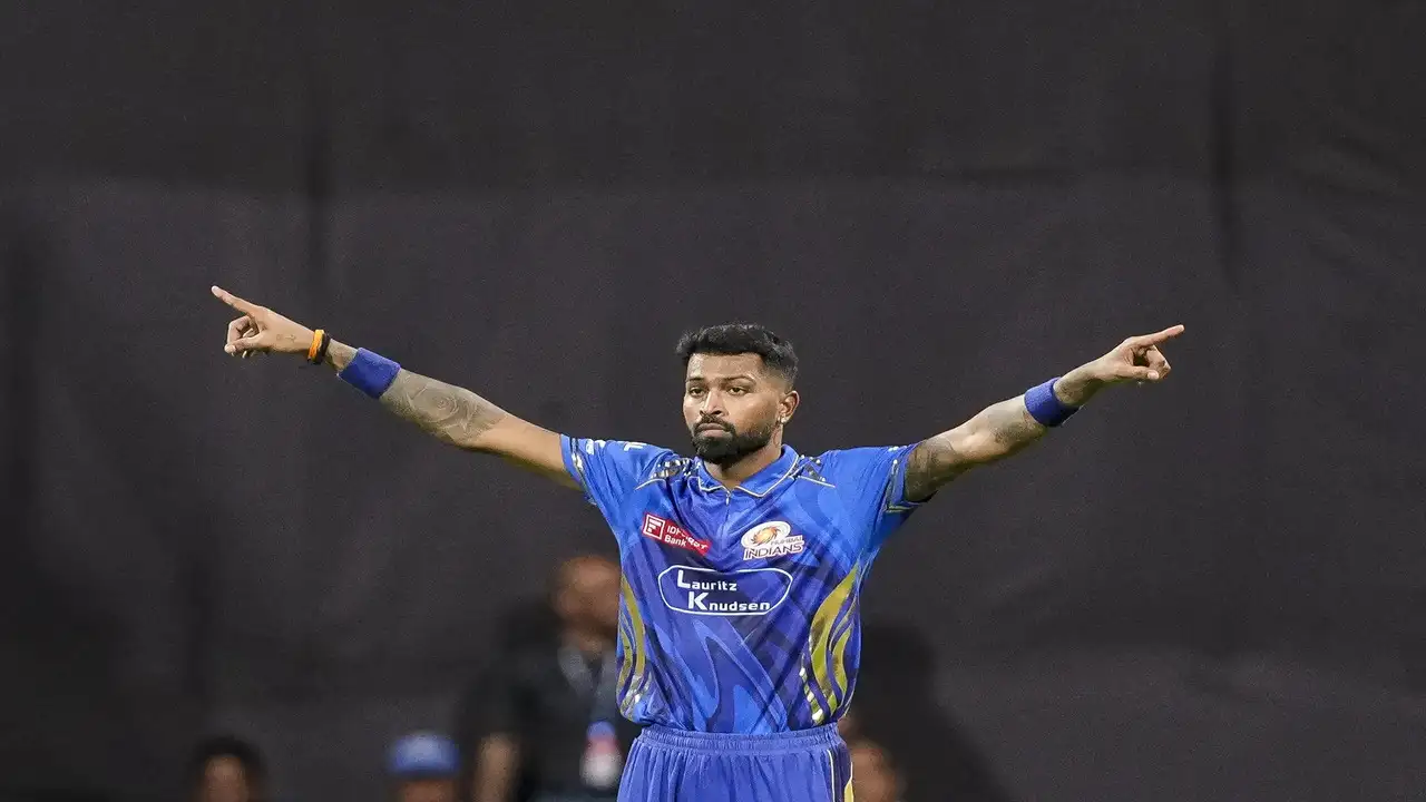 Hardik Pandya Achieves Remarkable 'Triple Century' Milestone in T20 Matches During IPL 2025