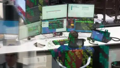 Indian Investors Seize Opportunity to Buy the Dip on Wall Street Amid Market Turmoil
