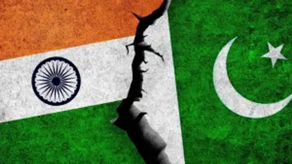 Rising India-Pakistan Tensions Increase Credit Risks for Both Nations