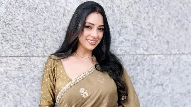 Rupali Ganguly Calls on Indian Celebrities and Travelers to Take Action