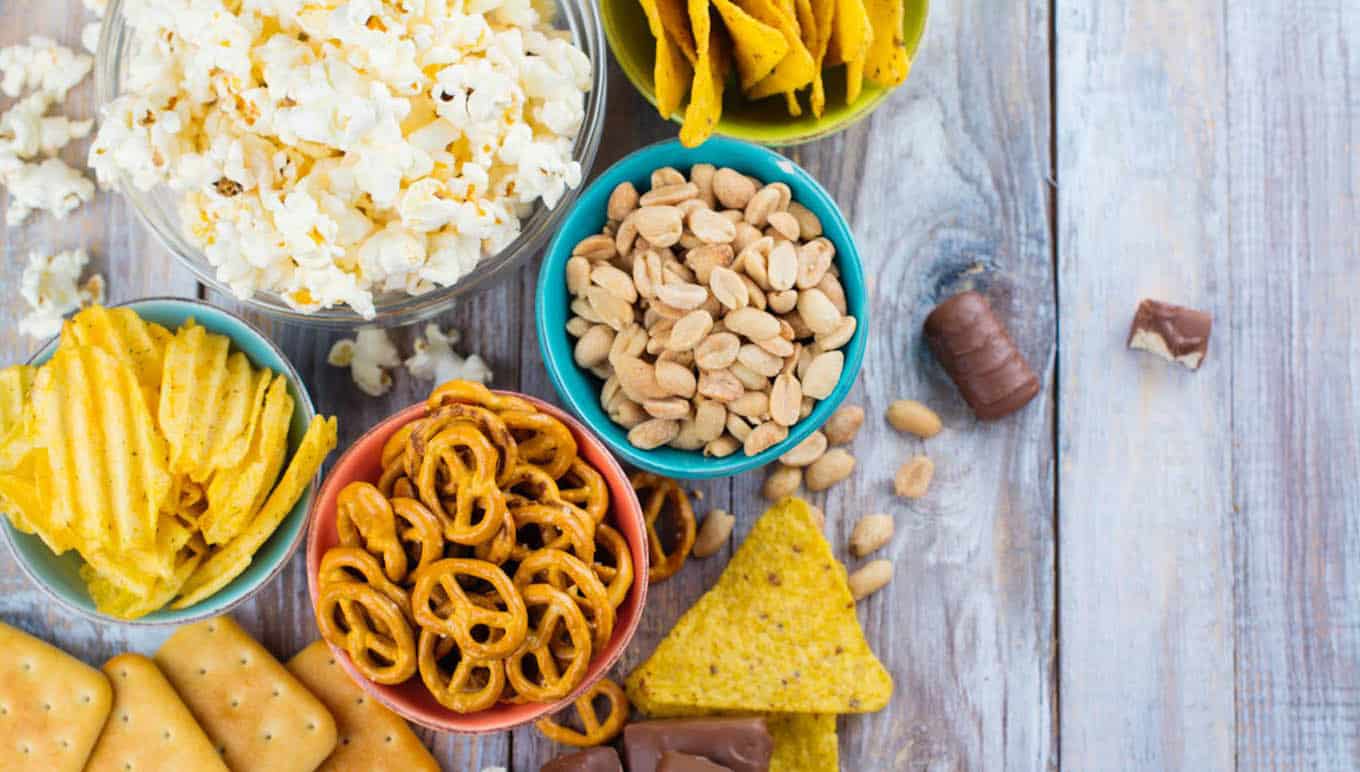 Snacking Sector Experiences First Decline Since COVID-19