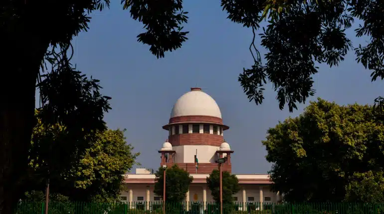Supreme Court Challenges Absence of Cryptocurrency Regulations