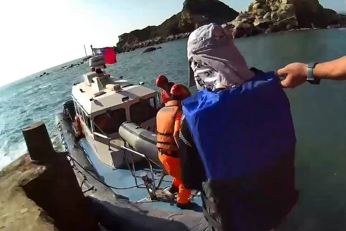 Taiwan Detains Chinese Nationals After Small Boat Journey from Mainland