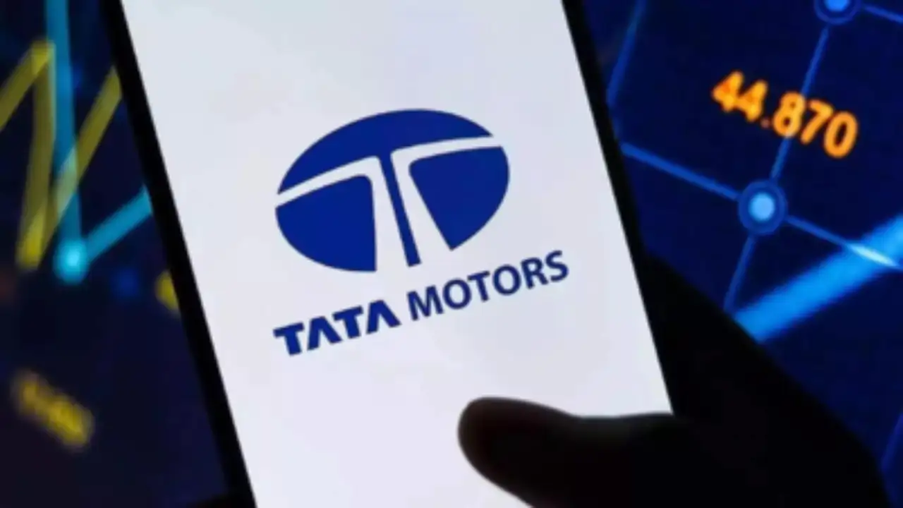 Tata Motors Reports 51% Decline in Q4 Net Profit, Reaching Rs 8,556 Crore
