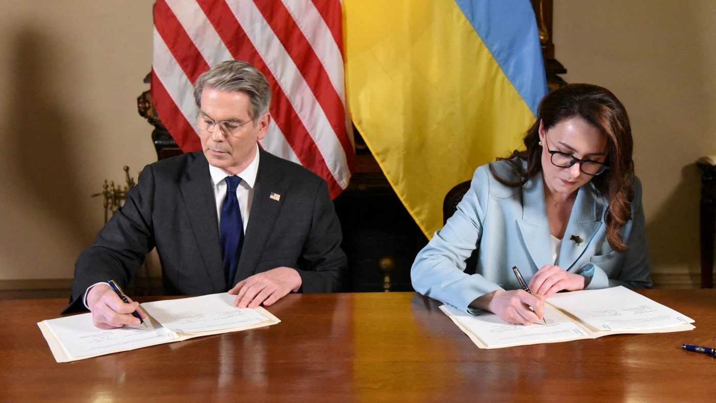 US and Ukraine Forge Key Minerals Agreement: Implications for Companies and Sectors