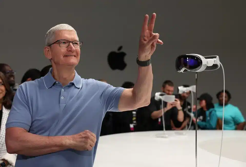 Apple Asserts AI Reasoning Models Face Accuracy Challenges