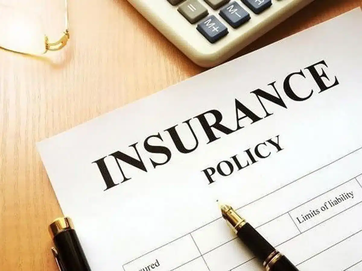 Life Insurers Urge IRDAI to Address Gold Investment Opportunities