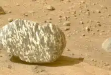 NASA's Perseverance Rover Explores Unusual Martian Rock Formation