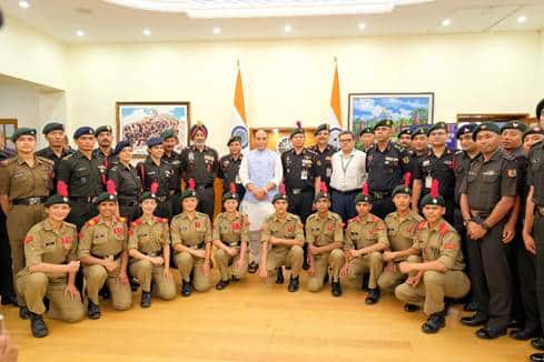 Raksha Mantri Honors NCC Team of Five Girls and Five Boys