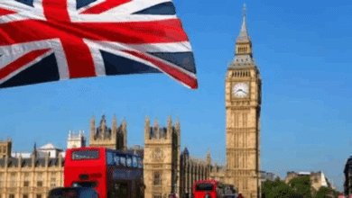 UK GDP Declines 0.3% in April Amidst Trump's Duties and Tax Expiration