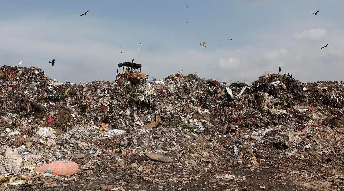 Agra Transforms Landfill Areas Under Swachh Bharat Mission-Urban