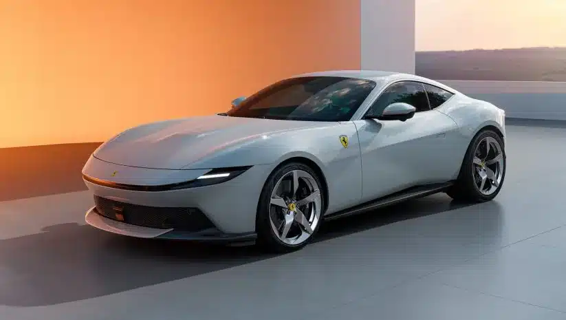 Ferrari Amalfi Launches Featuring Twin-Turbo V8 Powertrain, Achieving 320 KMPH