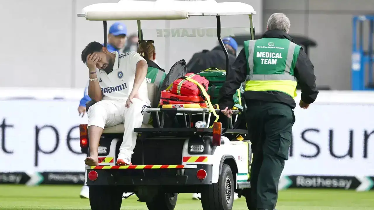 Former England Captain Critiques Shubman Gill's Leadership After Rishabh Pant's Runs Given Back to England