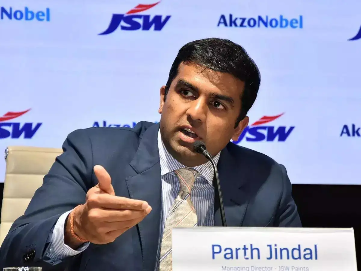 Jindals Pursue Reverse Merger with Akzo to Launch Paints Business