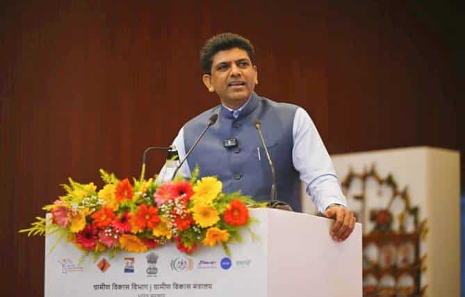 MoS Shri Pemmasani Advocates for 'Viksit Gaon' to Attain a Viksit Bharat