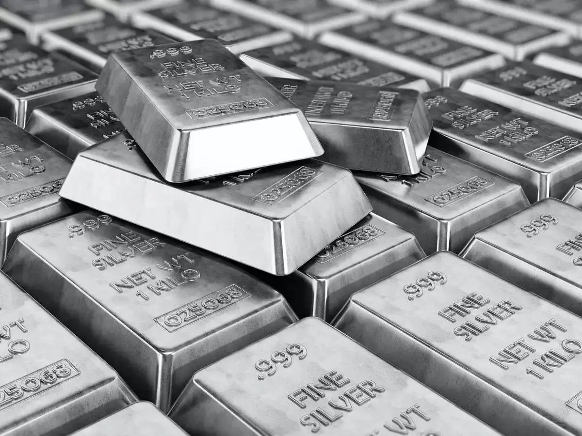 Silver Reaches Record High in India as Spot Price Surpasses Rs 1.11 lakh