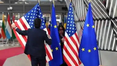 US-EU Trade Agreement Sparks Asian Stock Surge and Euro Climbs to $1.1779