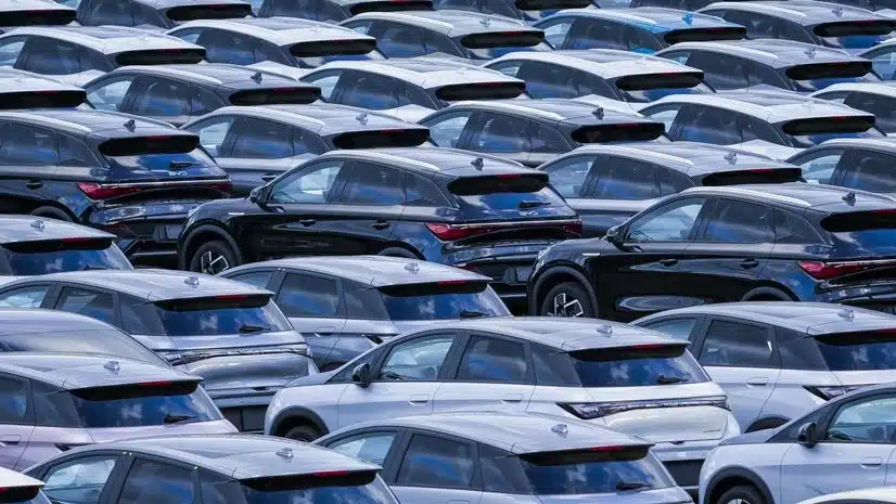Auto Industry GST Slabs: Benefits for First-Time Buyers and Middle-Income Families as Sector Seeks Cess Clarity