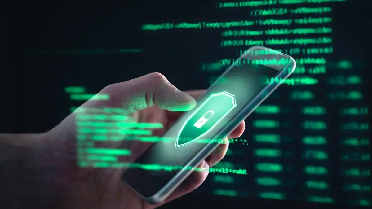 Combat Burnout and Security Risks with Minimalist, Privacy-Centric Smartphones