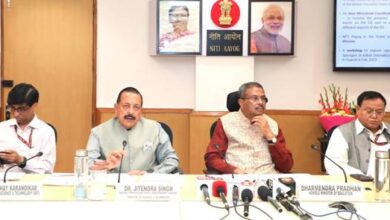 Dr. Jitendra Singh Emphasizes Global Thinking