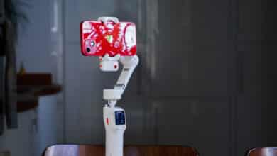 Hohem iSteady V3 Ultra Review: Top Compact Smartphone Stabilizer for Subject Tracking