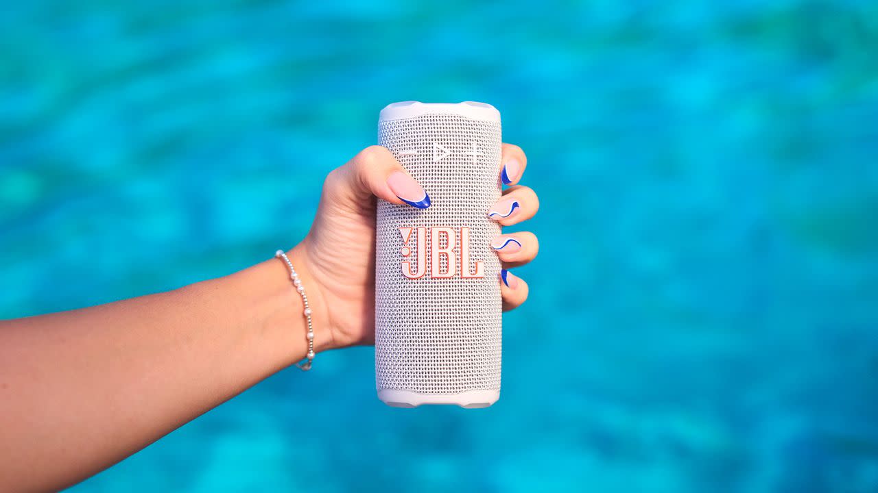 JBL Launches Rugged Grip Bluetooth Speaker with IP68 Rating and Drop-Proof Design