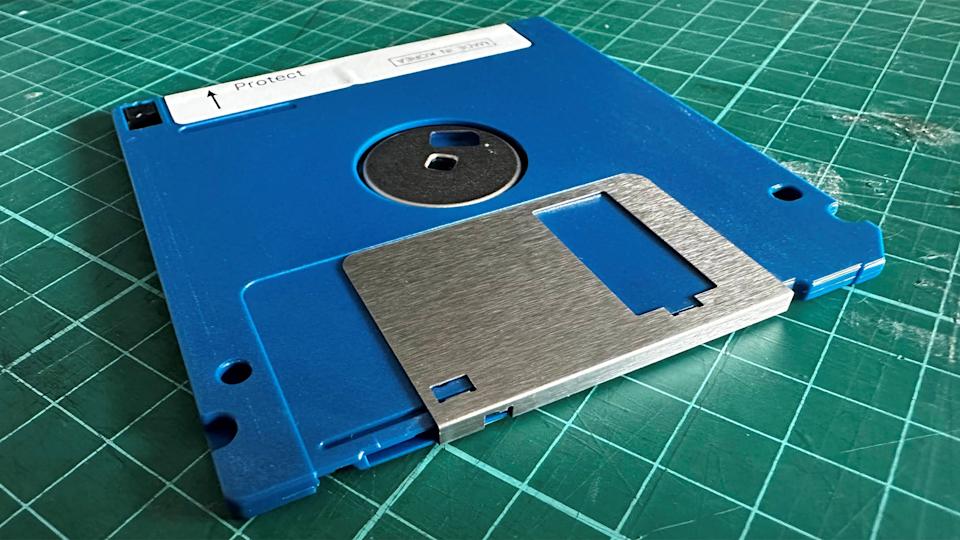 Linux Driver Update Revives Floppy Disks Amid SSD and Cloud Storage Dominance